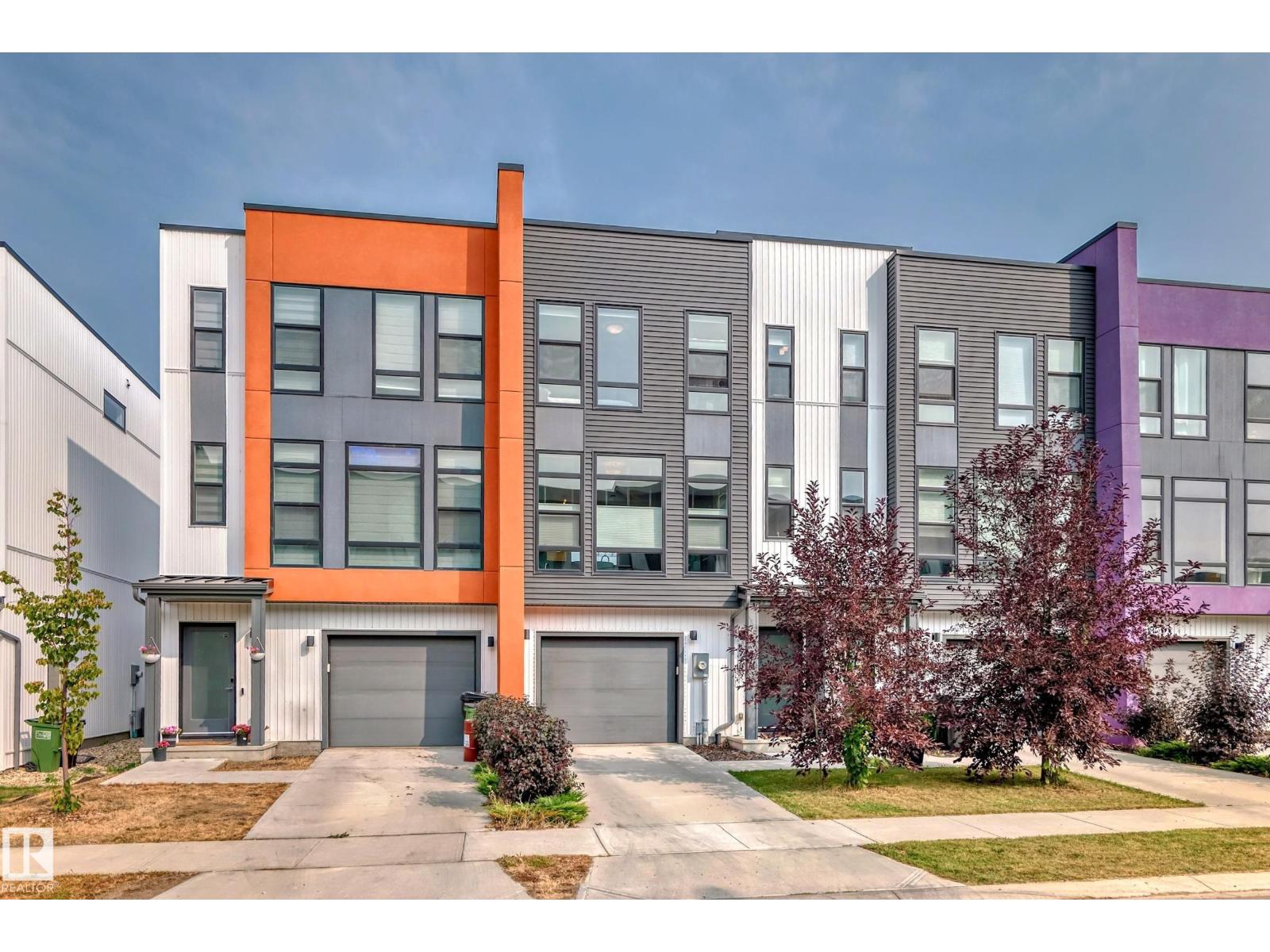 Photo 1 of 1746 Keene Cr Sw, Edmonton AB