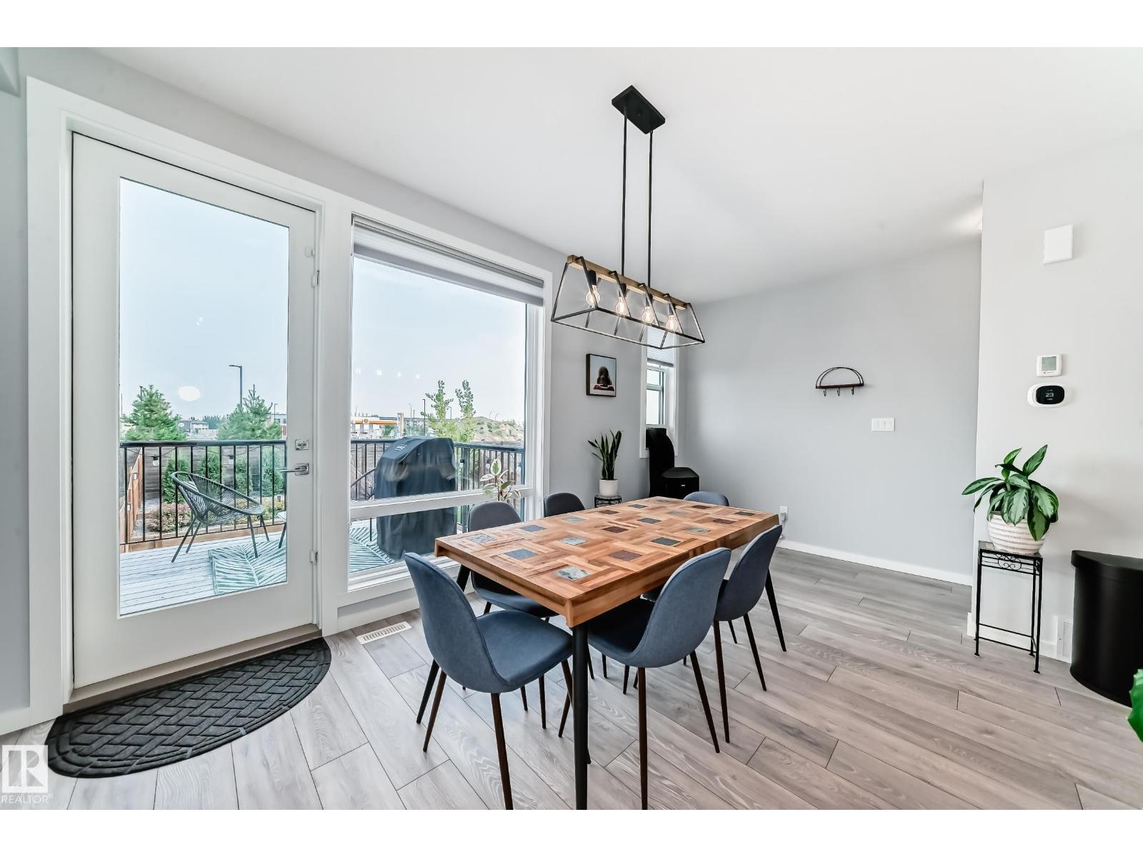 Photo 11 of 1746 Keene Cr Sw, Edmonton AB