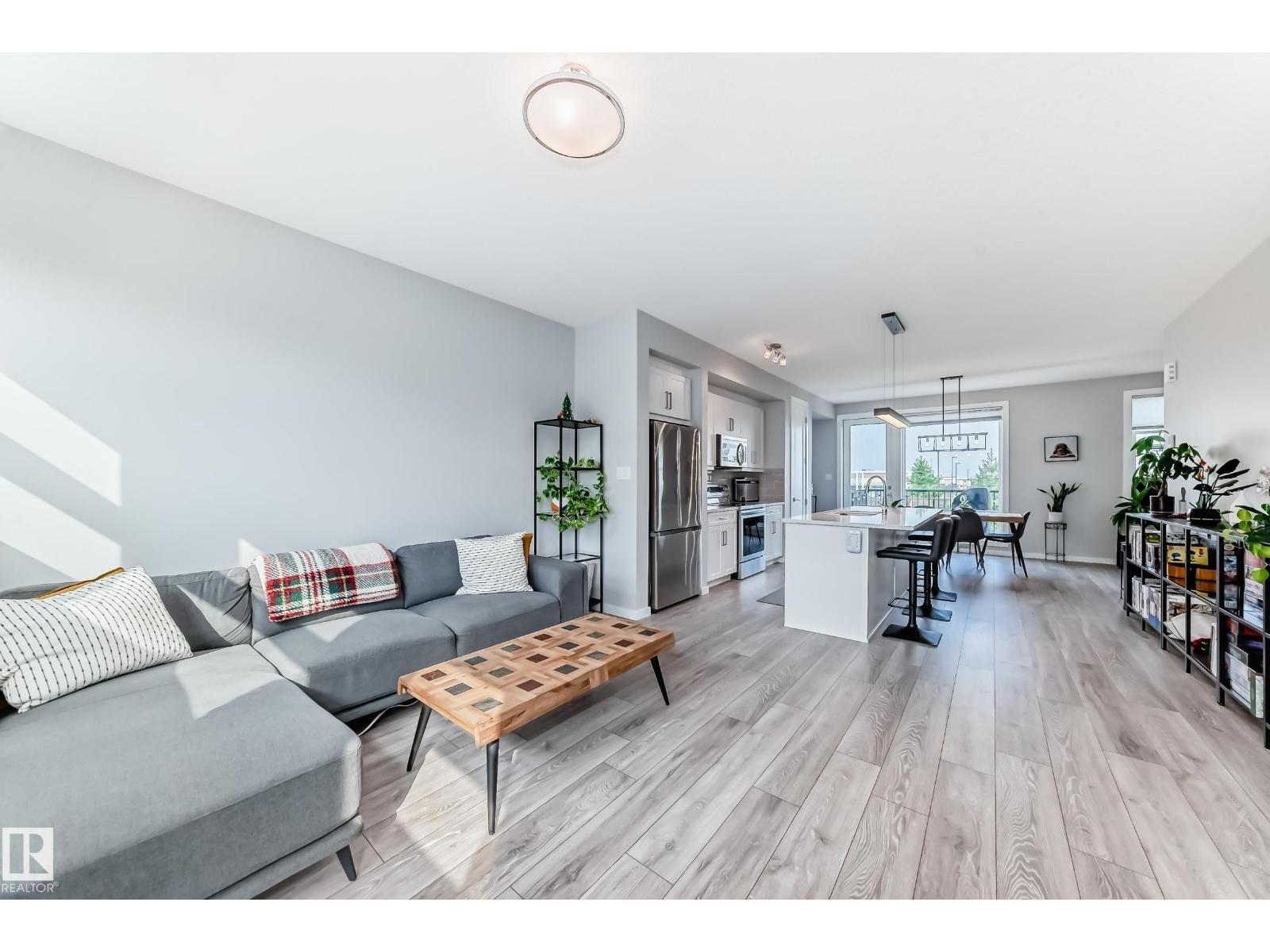 Photo 22 of 1746 Keene Cr Sw, Edmonton AB