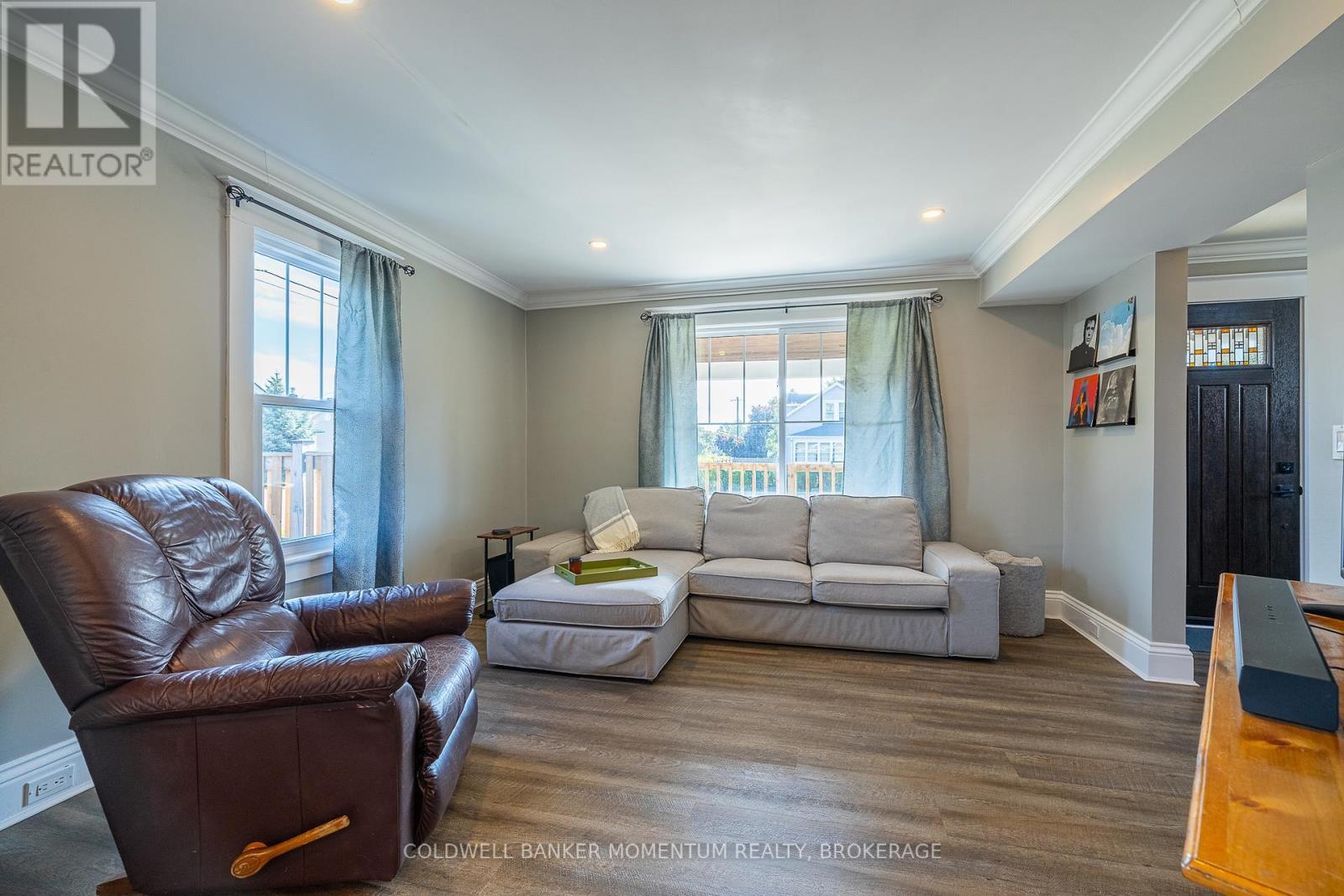 Photo 11 of 66 Oak Street, Port Colborne ON