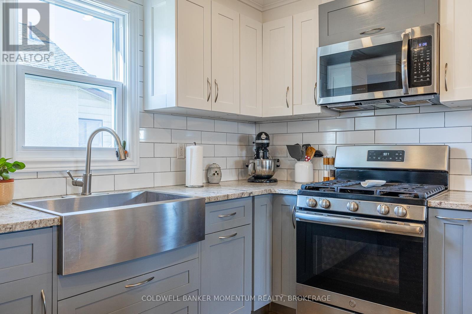 Photo 19 of 66 Oak Street, Port Colborne ON