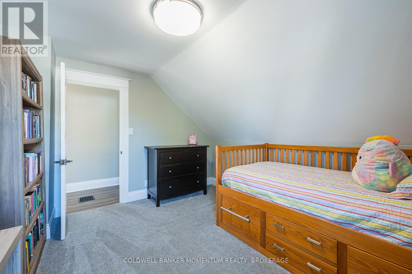 Photo 24 of 66 Oak Street, Port Colborne ON