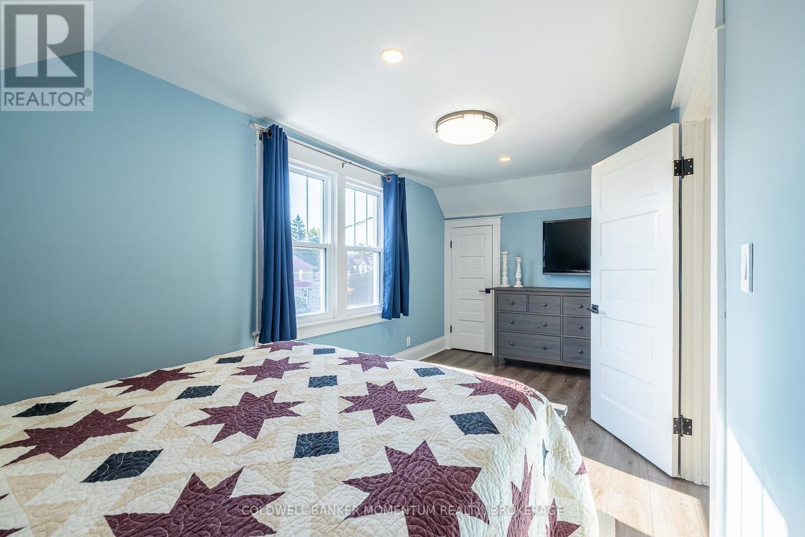 Photo 29 of 66 Oak Street, Port Colborne ON