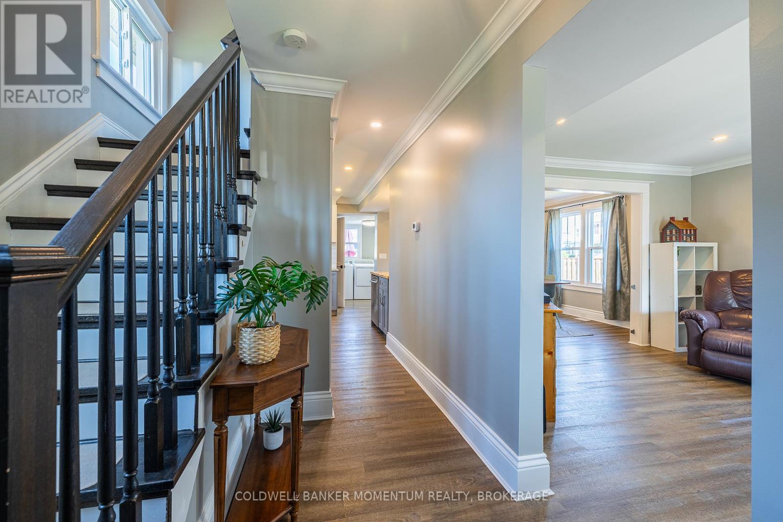 Photo 8 of 66 Oak Street, Port Colborne ON