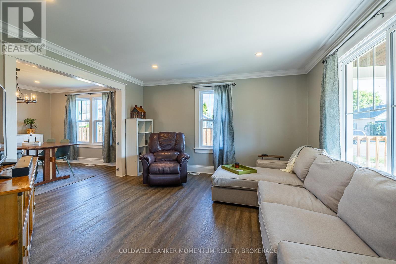 Photo 9 of 66 Oak Street, Port Colborne ON