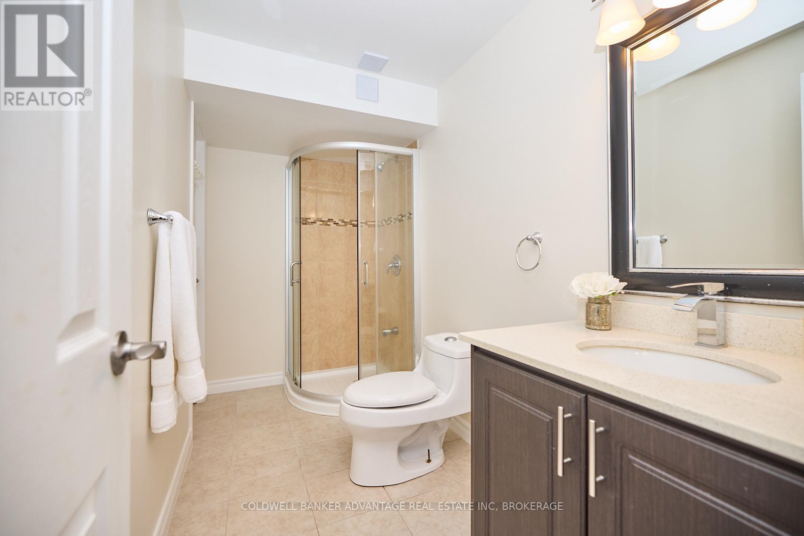 Photo 21 of 116 Clare Avenue, Welland ON