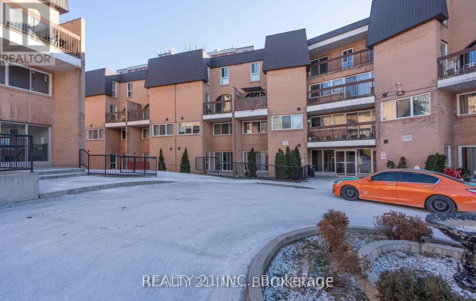 Photo 1 of 2045 100 Mornelle Court, Toronto ON