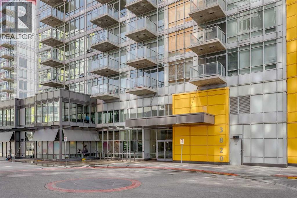 Photo 4 of 1711 3820 Brentwood Road Nw, Calgary AB