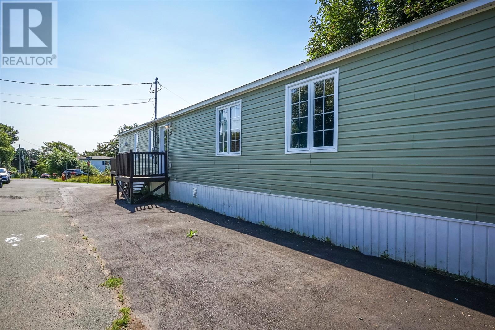 Photo 11 of 25 Trenchards Lane, Bay Roberts NL
