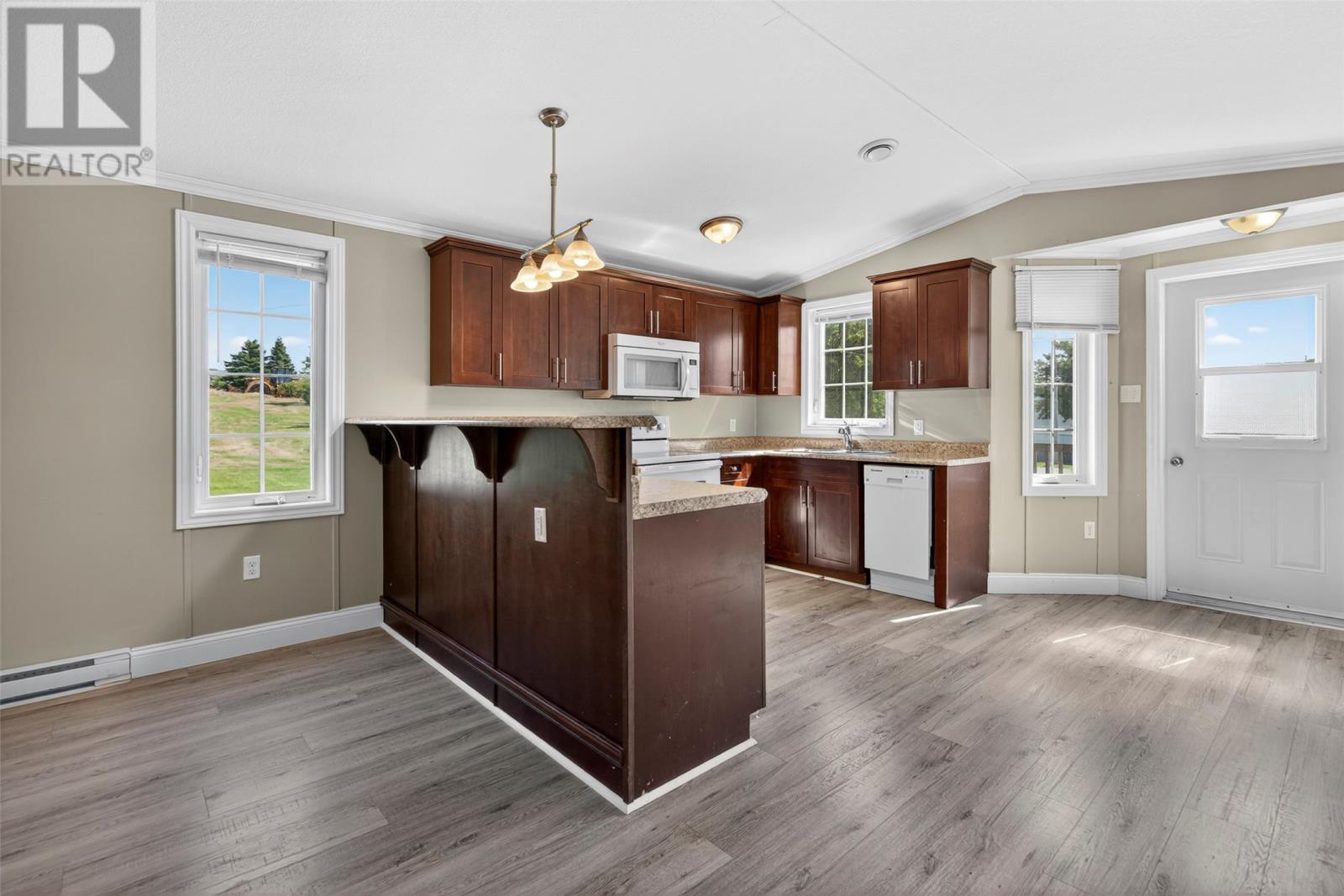 Photo 16 of 25 Trenchards Lane, Bay Roberts NL
