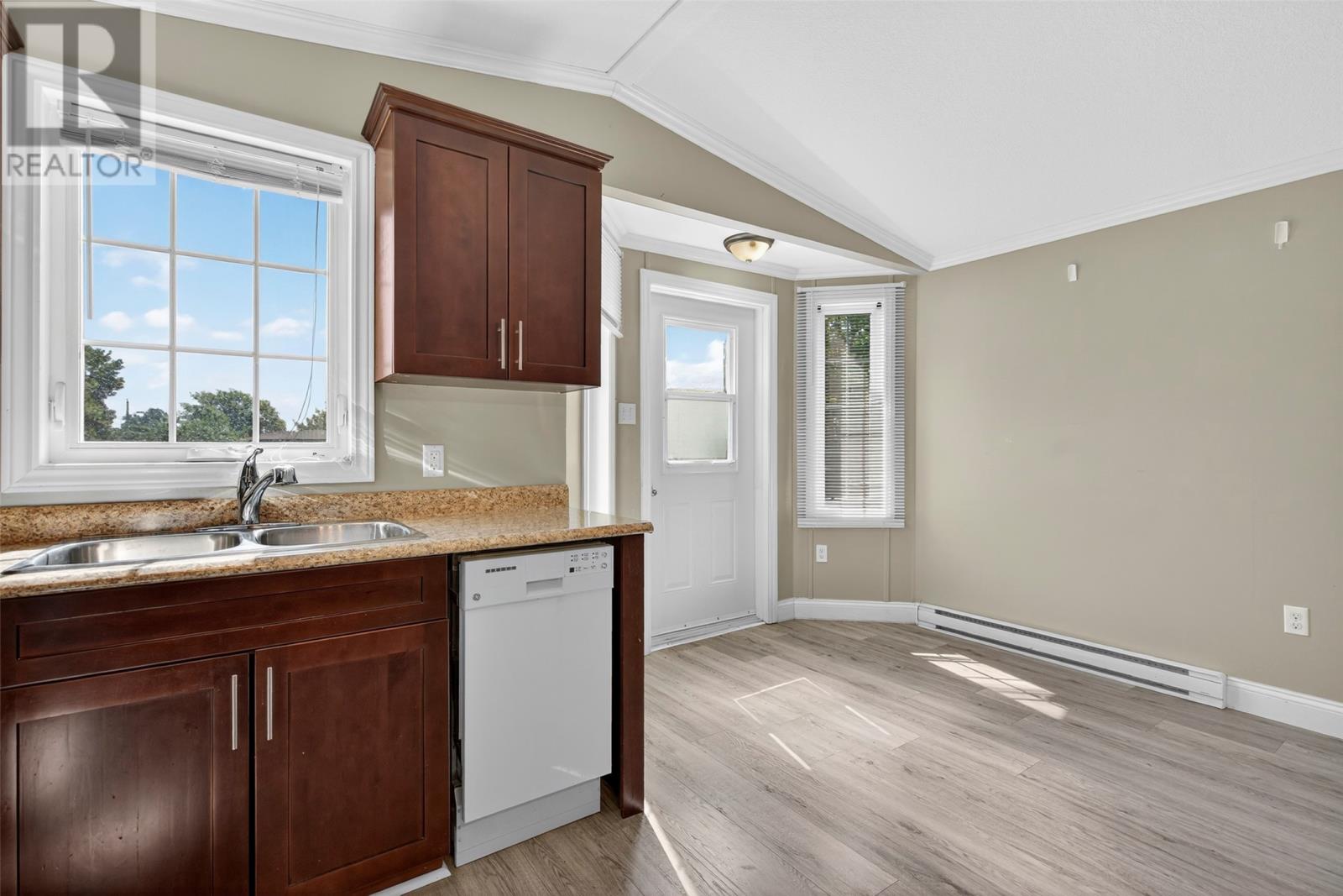 Photo 23 of 25 Trenchards Lane, Bay Roberts NL