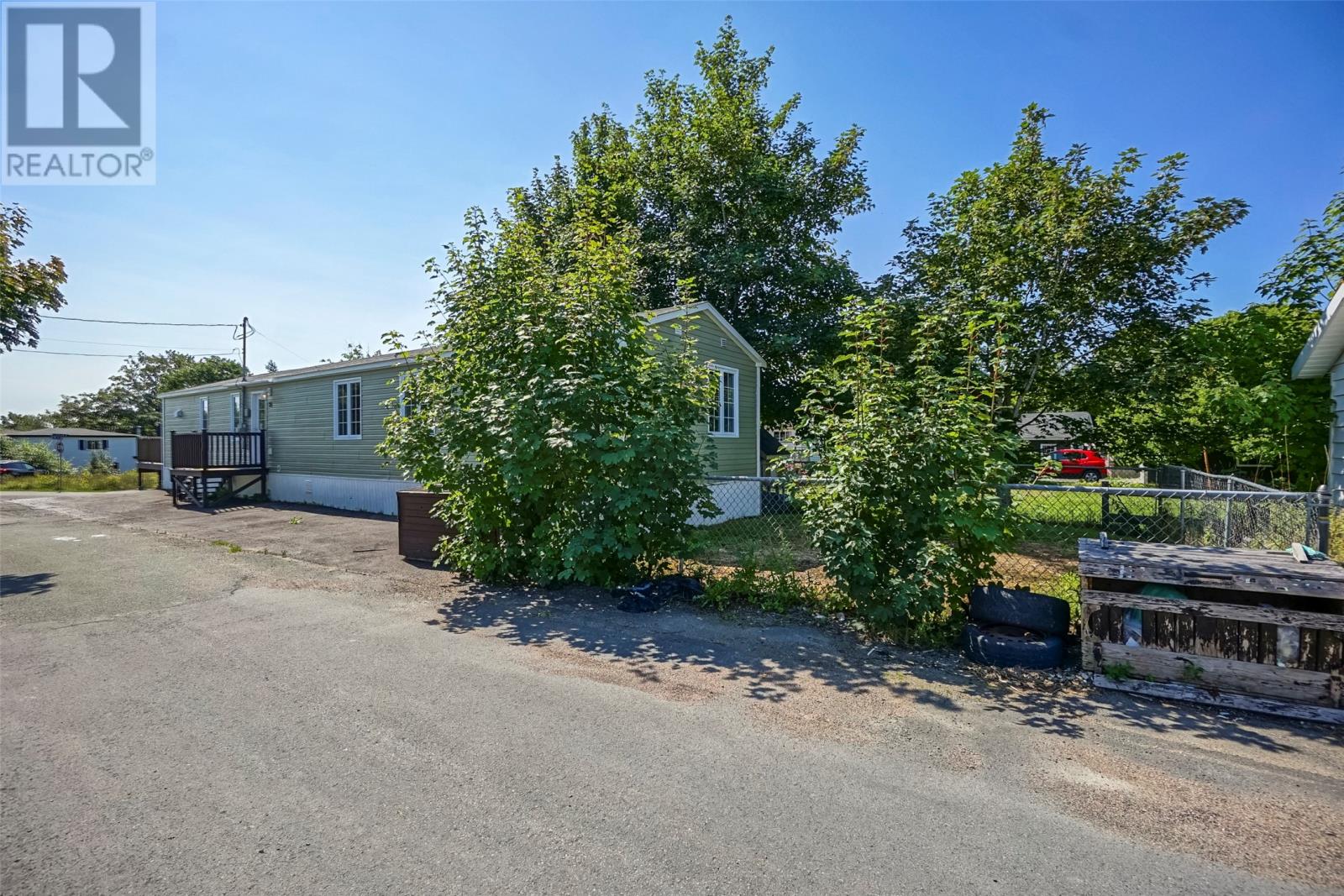 Photo 8 of 25 Trenchards Lane, Bay Roberts NL