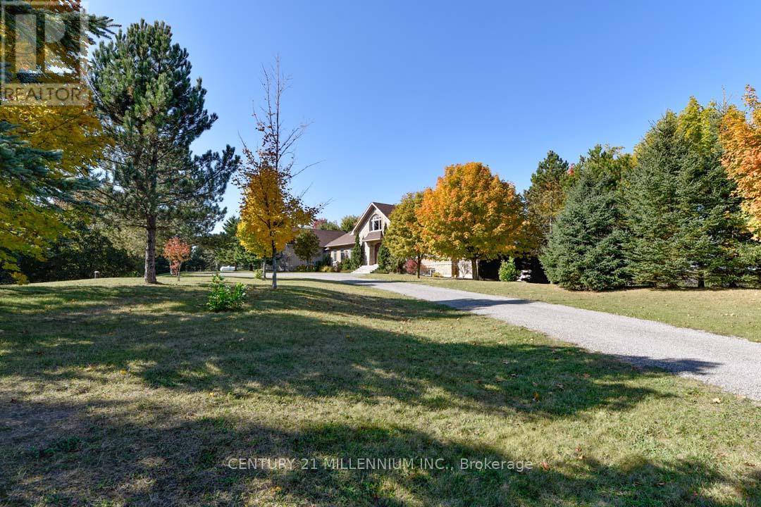 Photo 12 of 4 Flaherty Lane, Caledon ON
