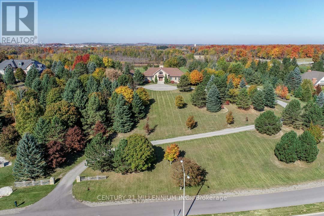 Photo 3 of 4 Flaherty Lane, Caledon ON