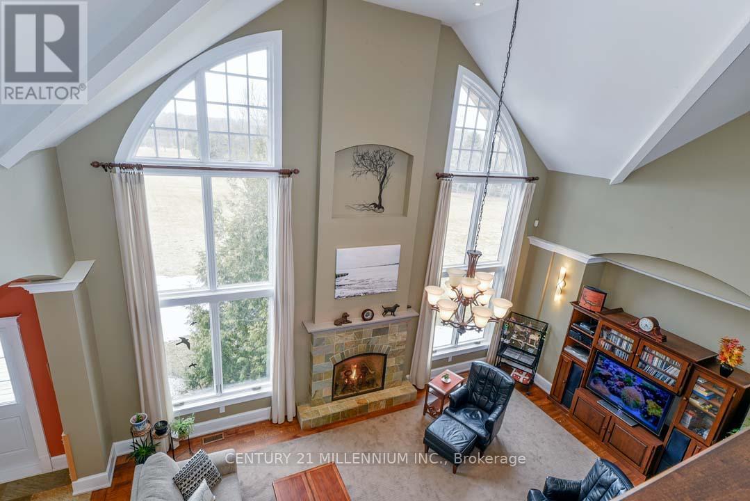 Photo 38 of 4 Flaherty Lane, Caledon ON