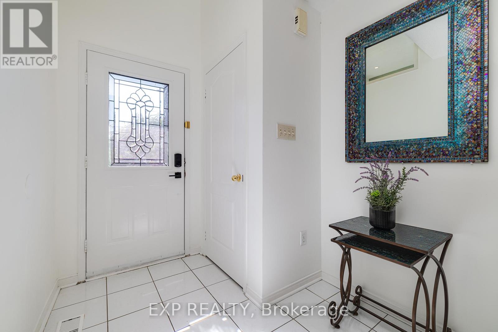 Photo 21 of 24 1591 South Parade Court, Mississauga ON