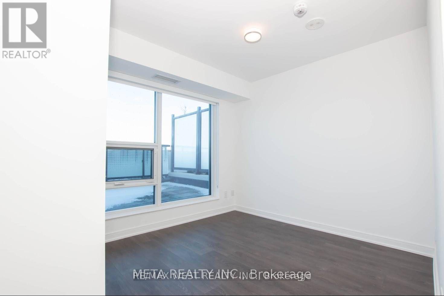 Photo 7 of 503 30 Samuel Wood Way, Toronto ON