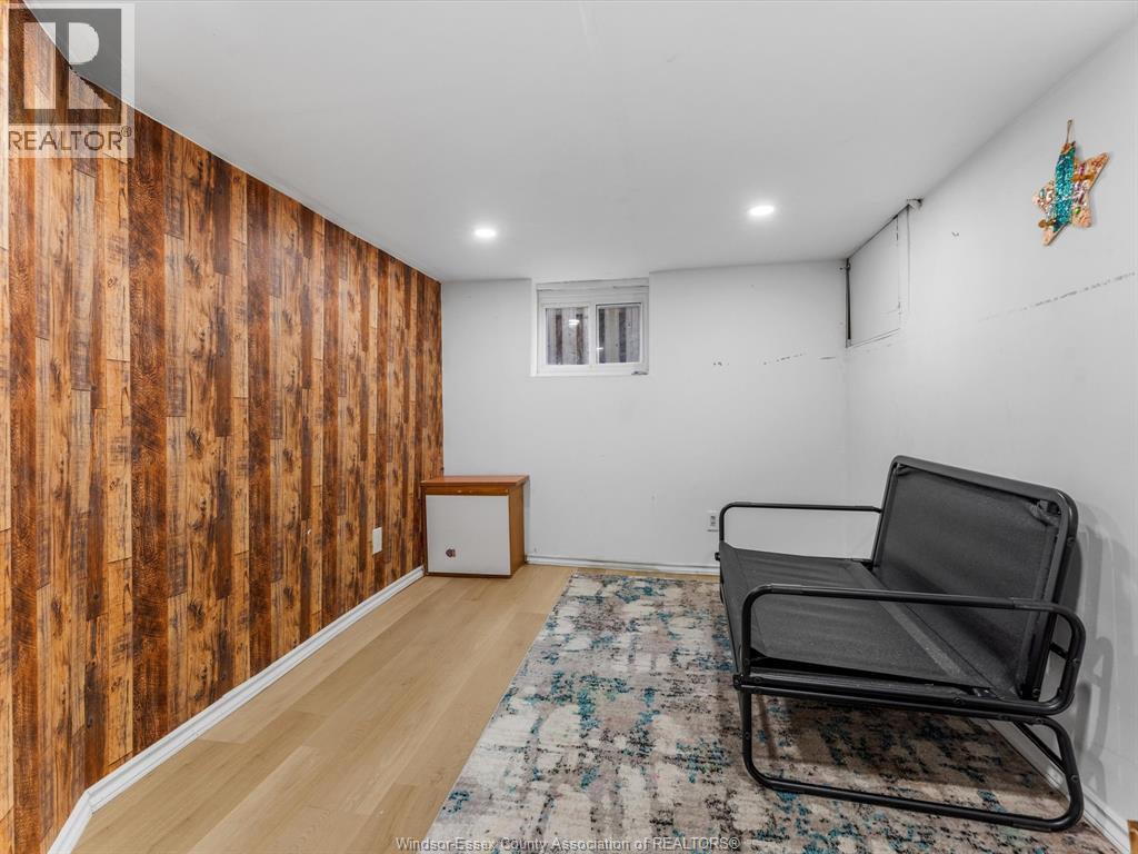 Photo 18 of 1790 Gladstone Avenue, Windsor ON