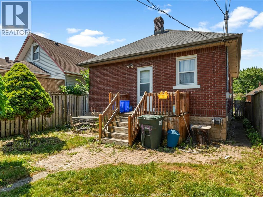 Photo 24 of 1790 Gladstone Avenue, Windsor ON