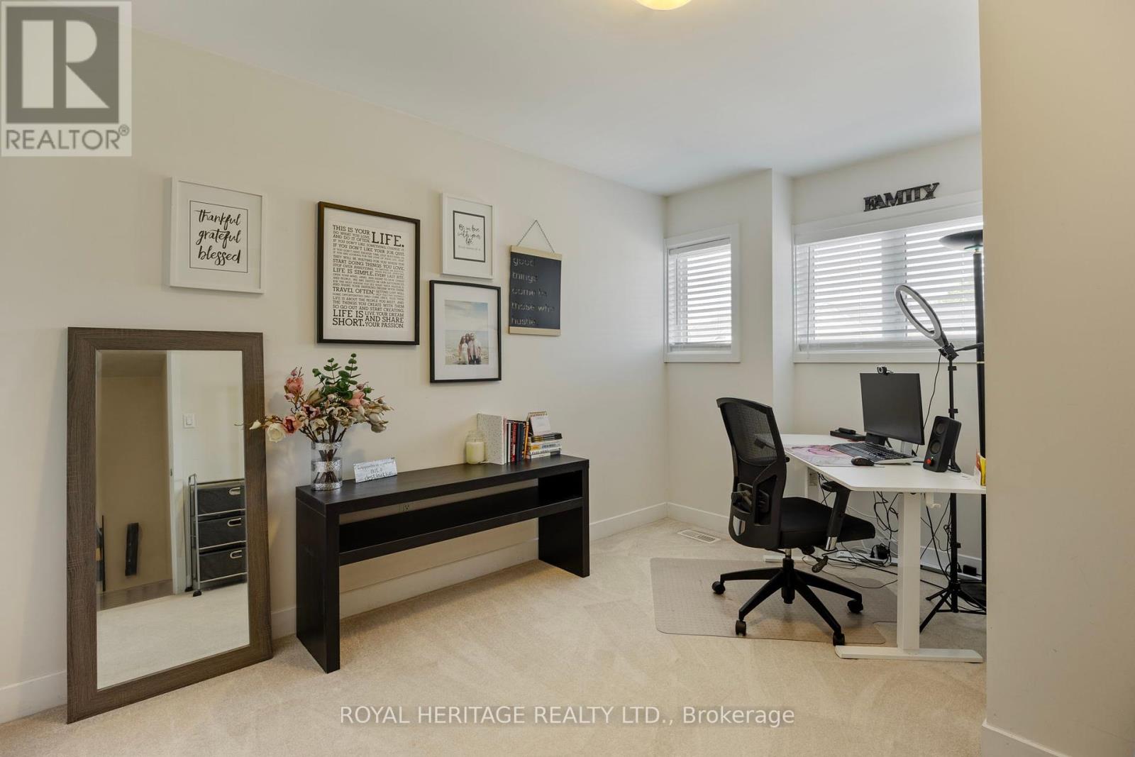 Photo 31 of 69 Barrister Avenue, Whitby ON