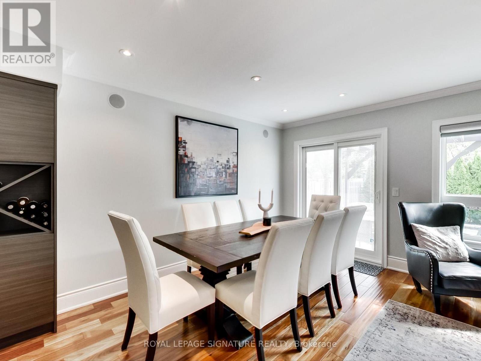 Photo 10 of 75 Monte Carlo Drive, Vaughan ON