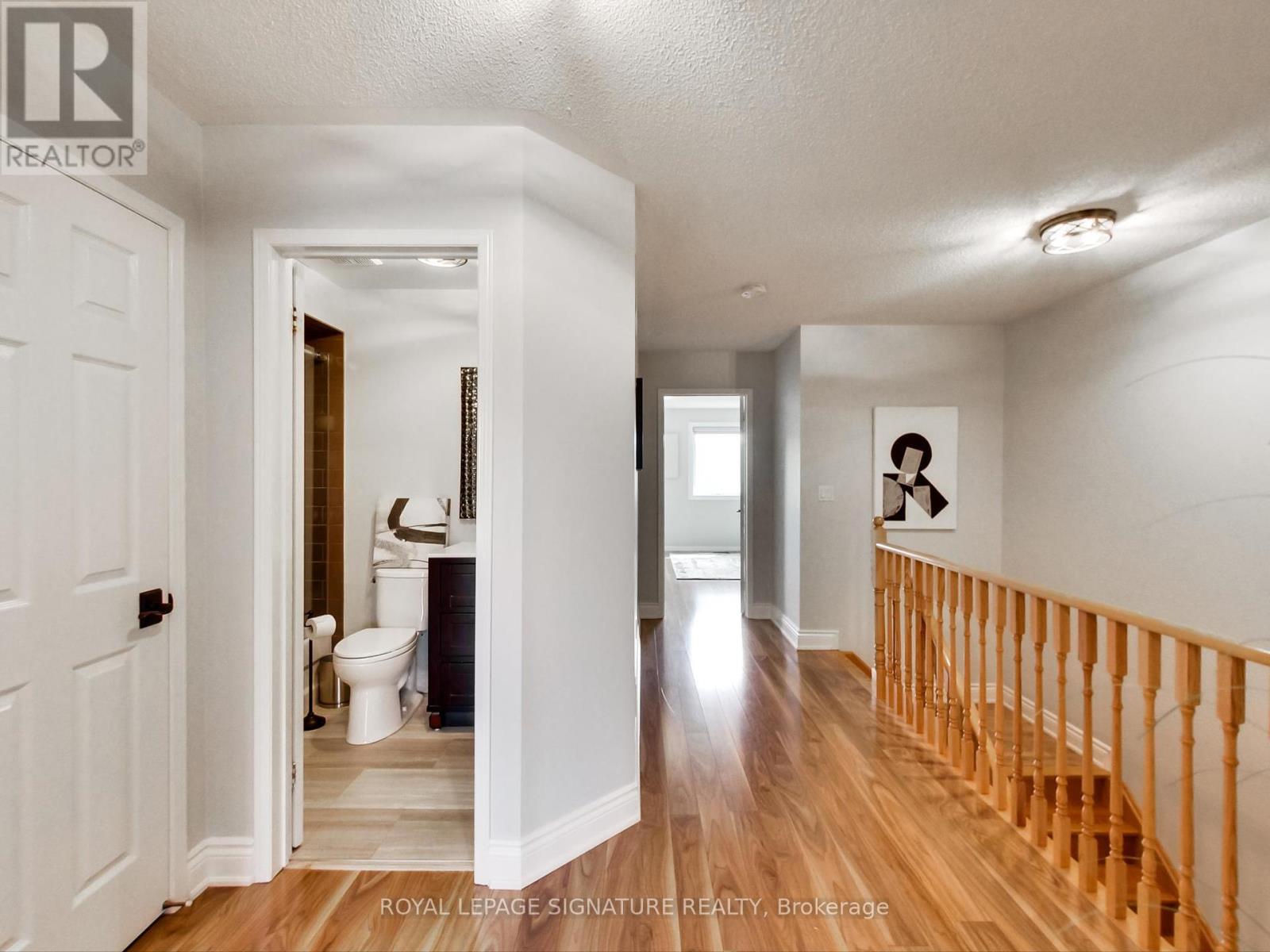 Photo 16 of 75 Monte Carlo Drive, Vaughan ON