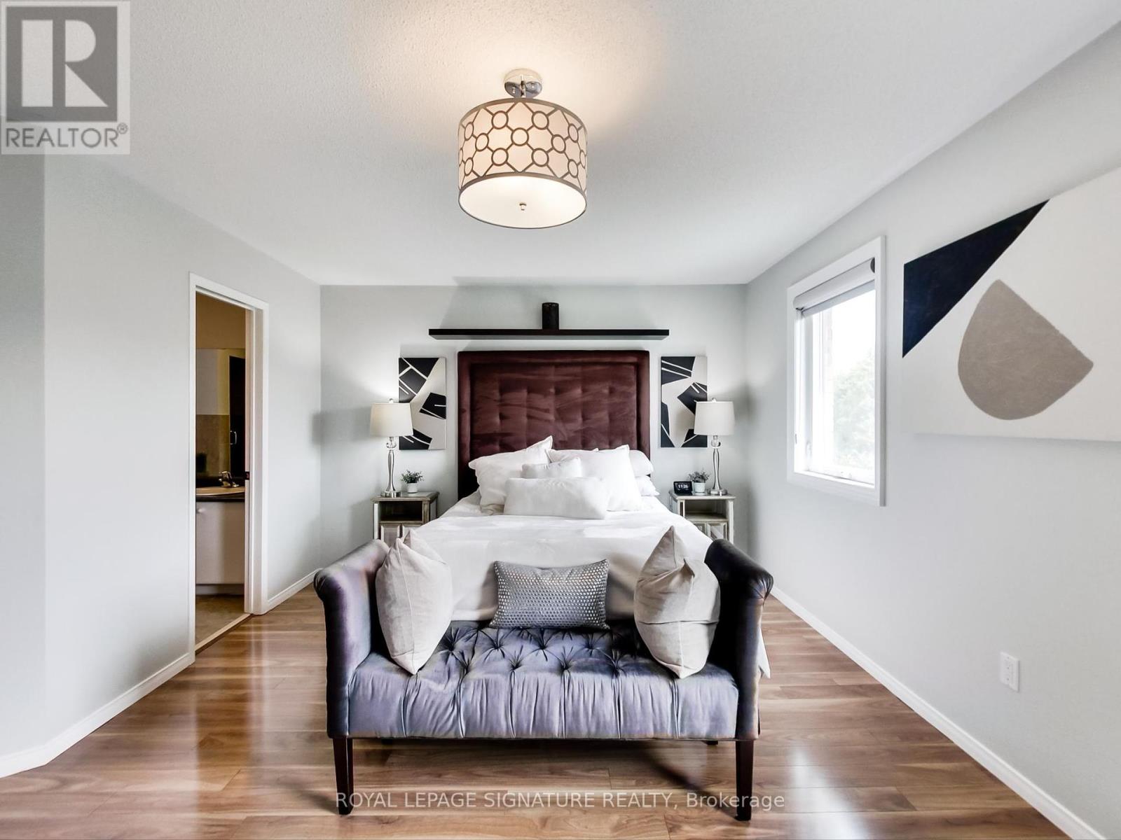 Photo 18 of 75 Monte Carlo Drive, Vaughan ON