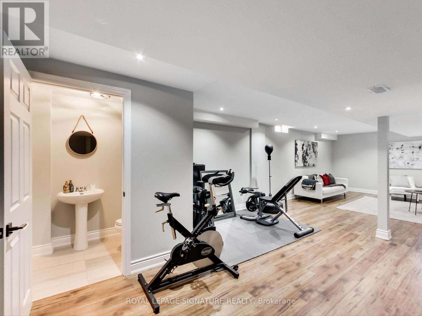 Photo 29 of 75 Monte Carlo Drive, Vaughan ON