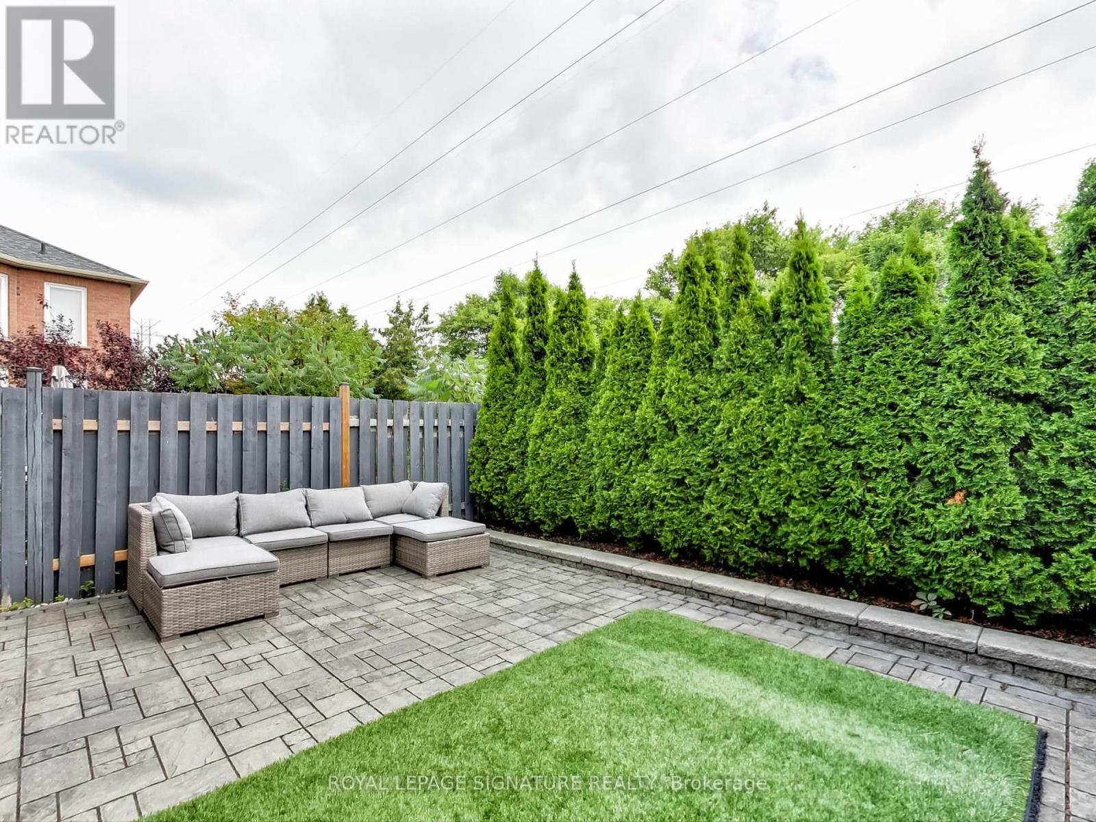 Photo 38 of 75 Monte Carlo Drive, Vaughan ON