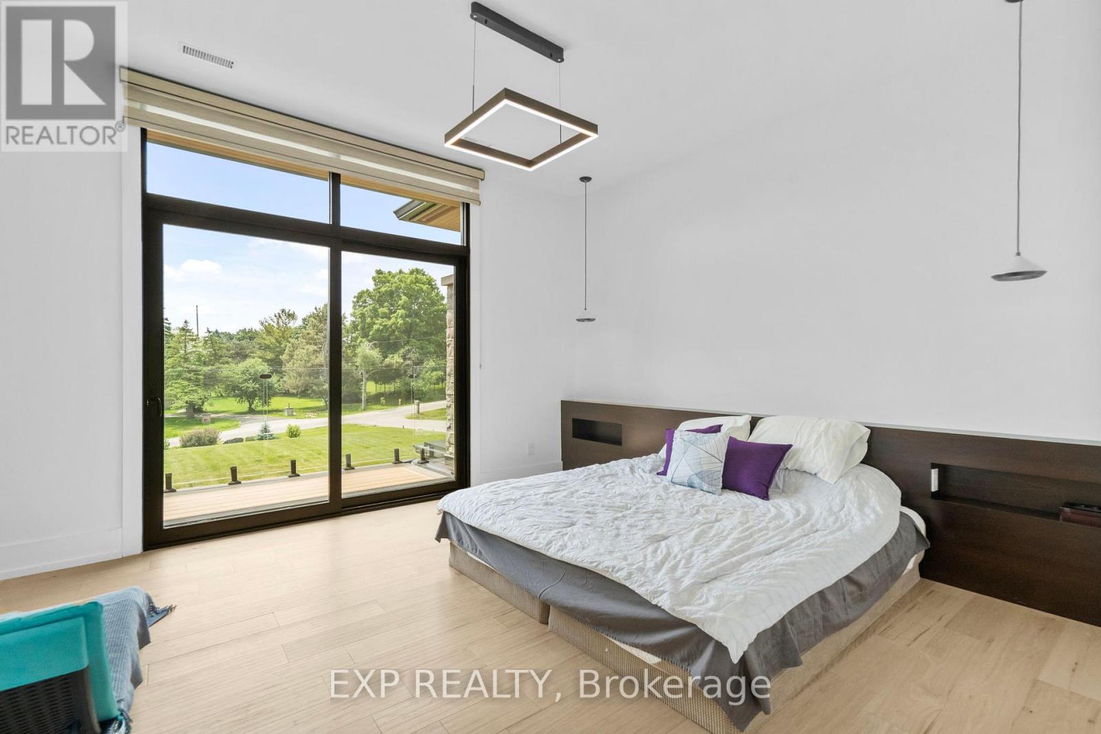 Photo 22 of 8 Cachet Parkway, Markham ON
