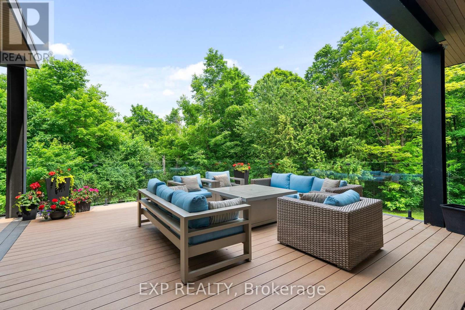 Photo 28 of 8 Cachet Parkway, Markham ON