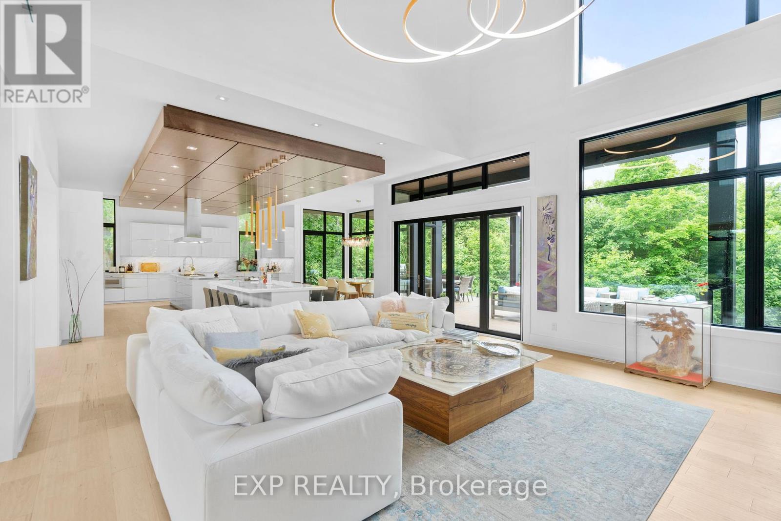 Photo 8 of 8 Cachet Parkway, Markham ON