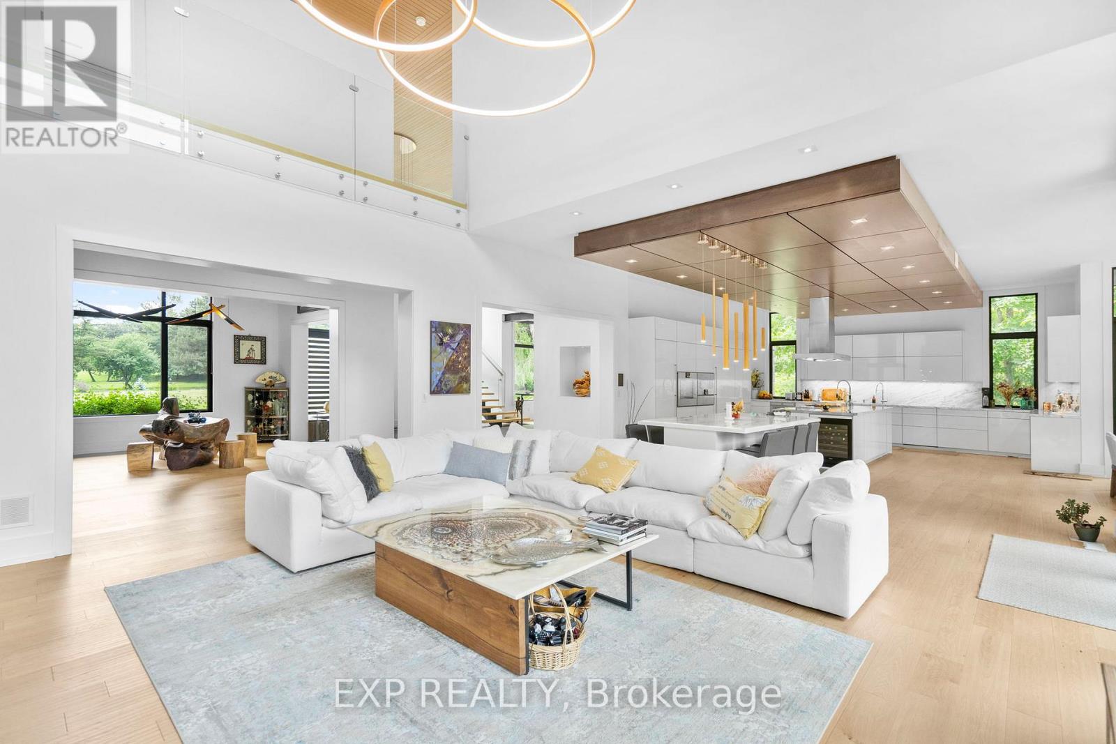 Photo 9 of 8 Cachet Parkway, Markham ON
