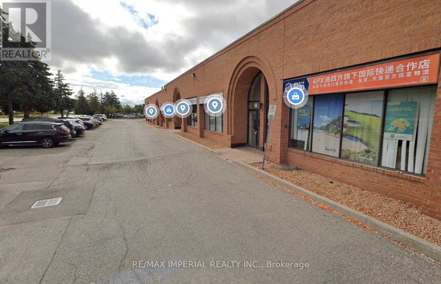 Photo 1 of 27 120 Newkirk Road, Richmond Hill ON