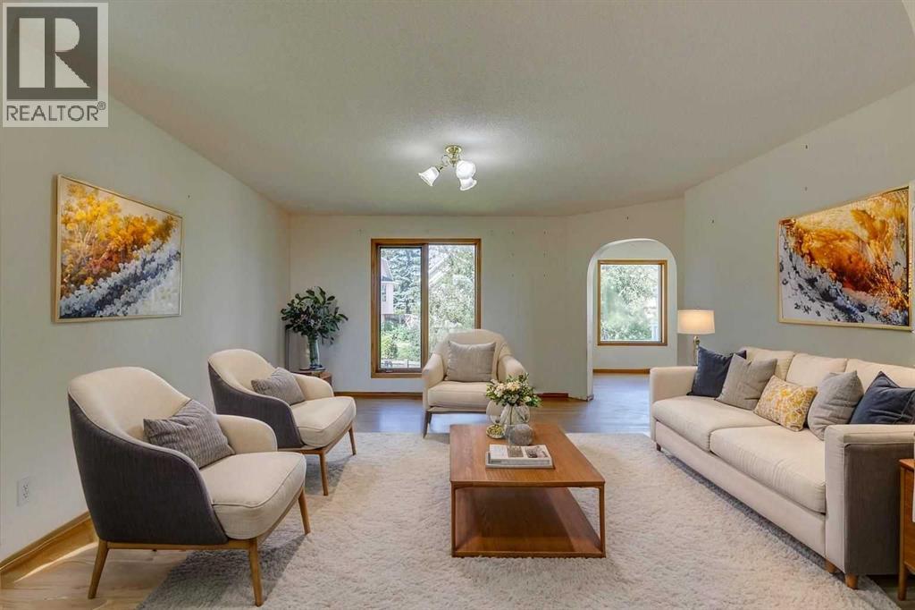 Photo 5 of 164 Edgebrook Rise Nw, Calgary AB