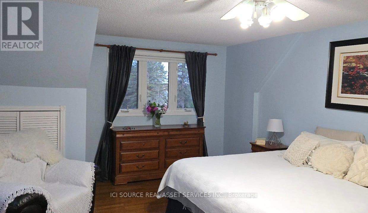 Photo 15 of 126 Brambel Road, Oromedonte ON