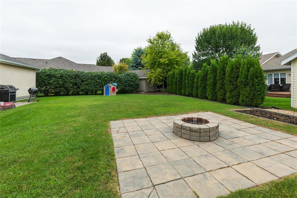 Photo 31 of 15 George Place, Steinbach MB