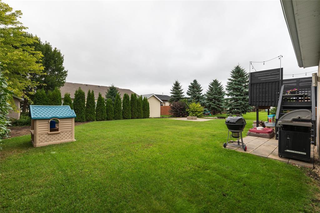 Photo 32 of 15 George Place, Steinbach MB