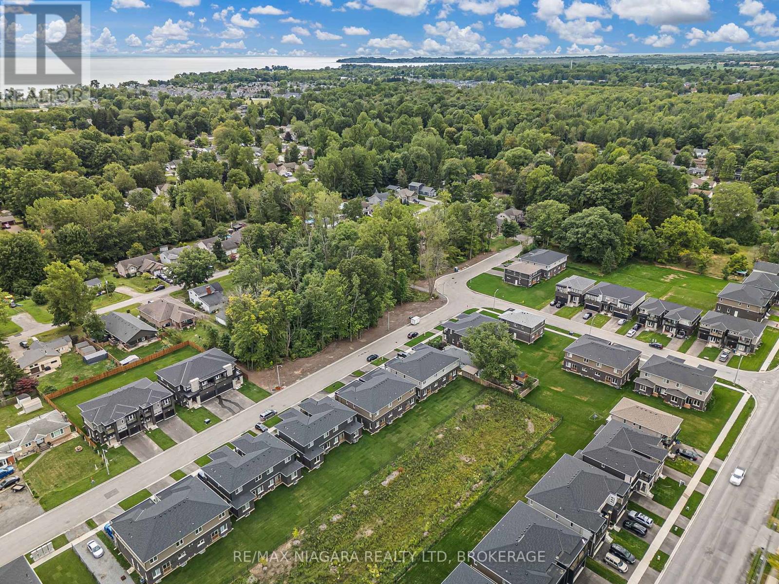 Photo 40 of 3246 Parker Avenue, Fort Erie ON