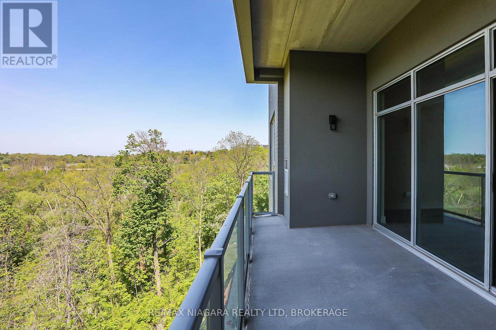 Photo 16 of 505 77 Yates Street, St Catharines ON