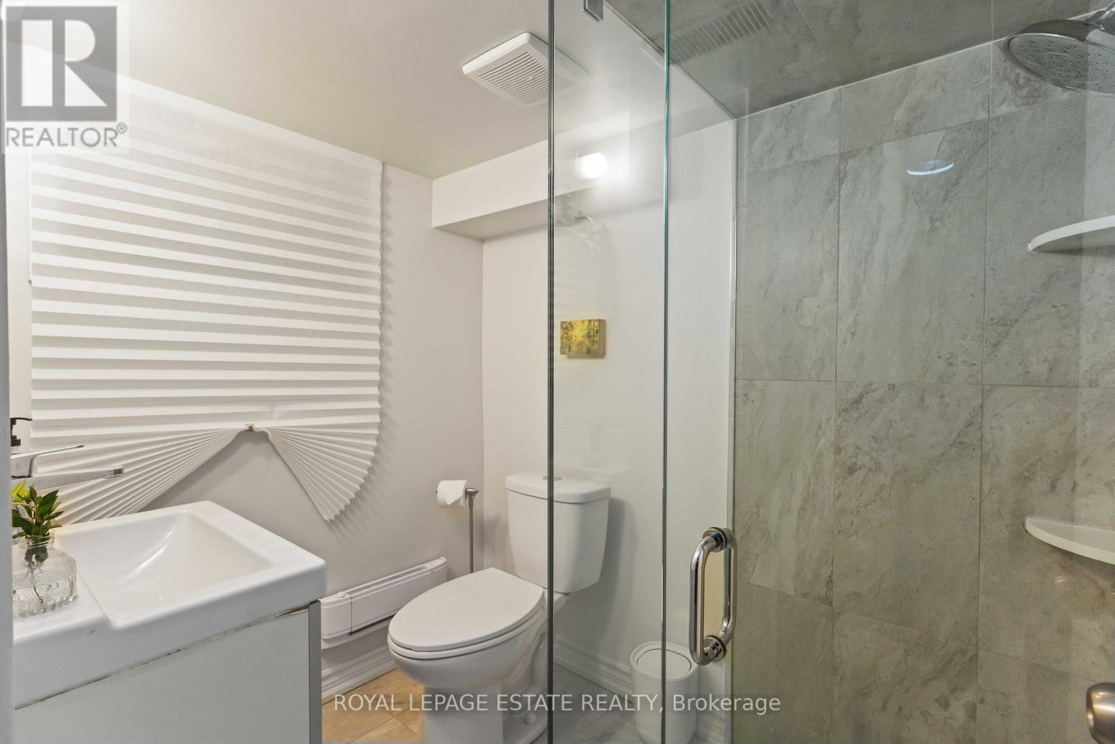 Photo 24 of 42 Chatham Avenue, Toronto ON