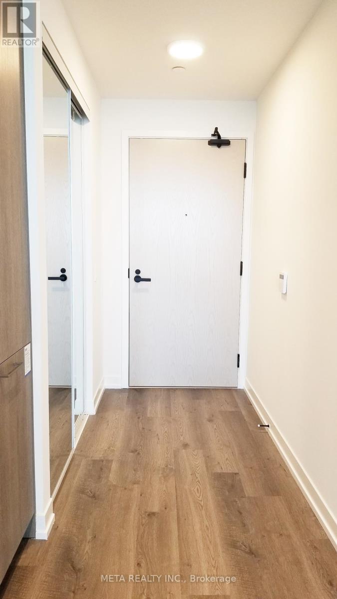 Photo 3 of 5201 195 Commerce Street, Vaughan ON
