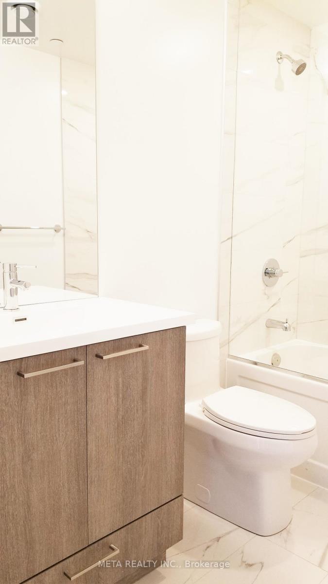 Photo 9 of 5201 195 Commerce Street, Vaughan ON