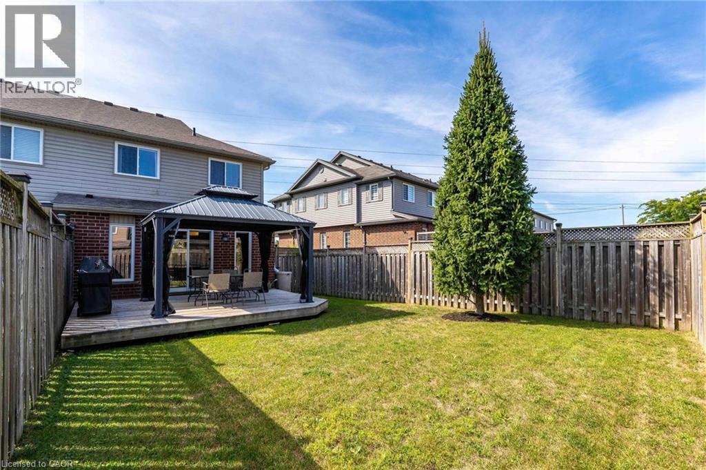 Photo 24 of 258 Parkvale Drive, Kitchener ON