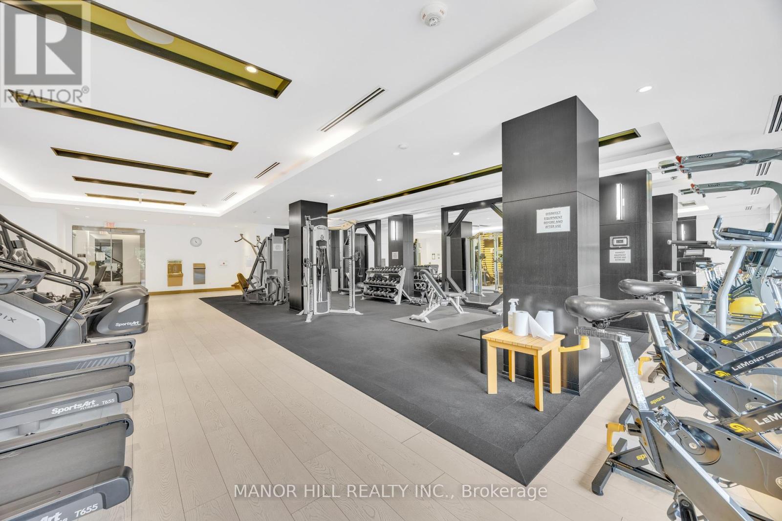 Photo 33 of 323 2 Old Mill Drive, Toronto ON