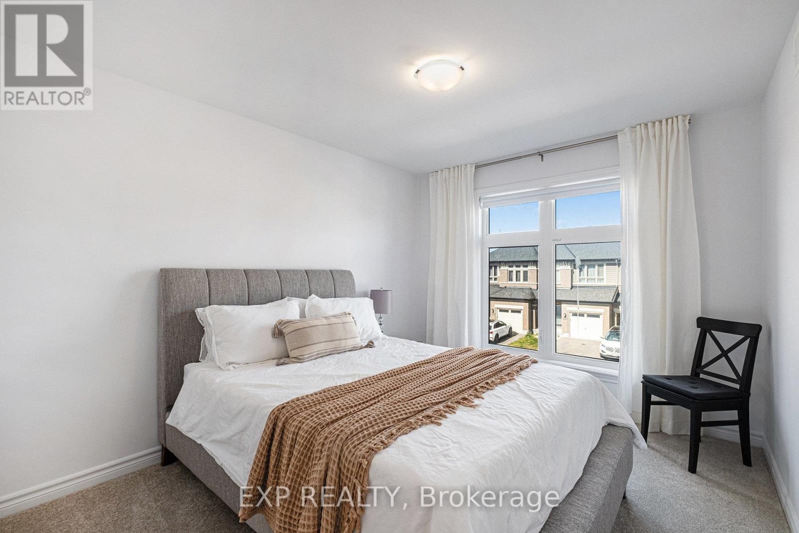 Photo 15 of 519 Triangle Street, Ottawa ON