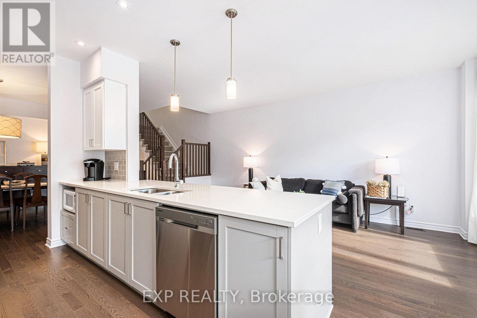 Photo 9 of 519 Triangle Street, Ottawa ON