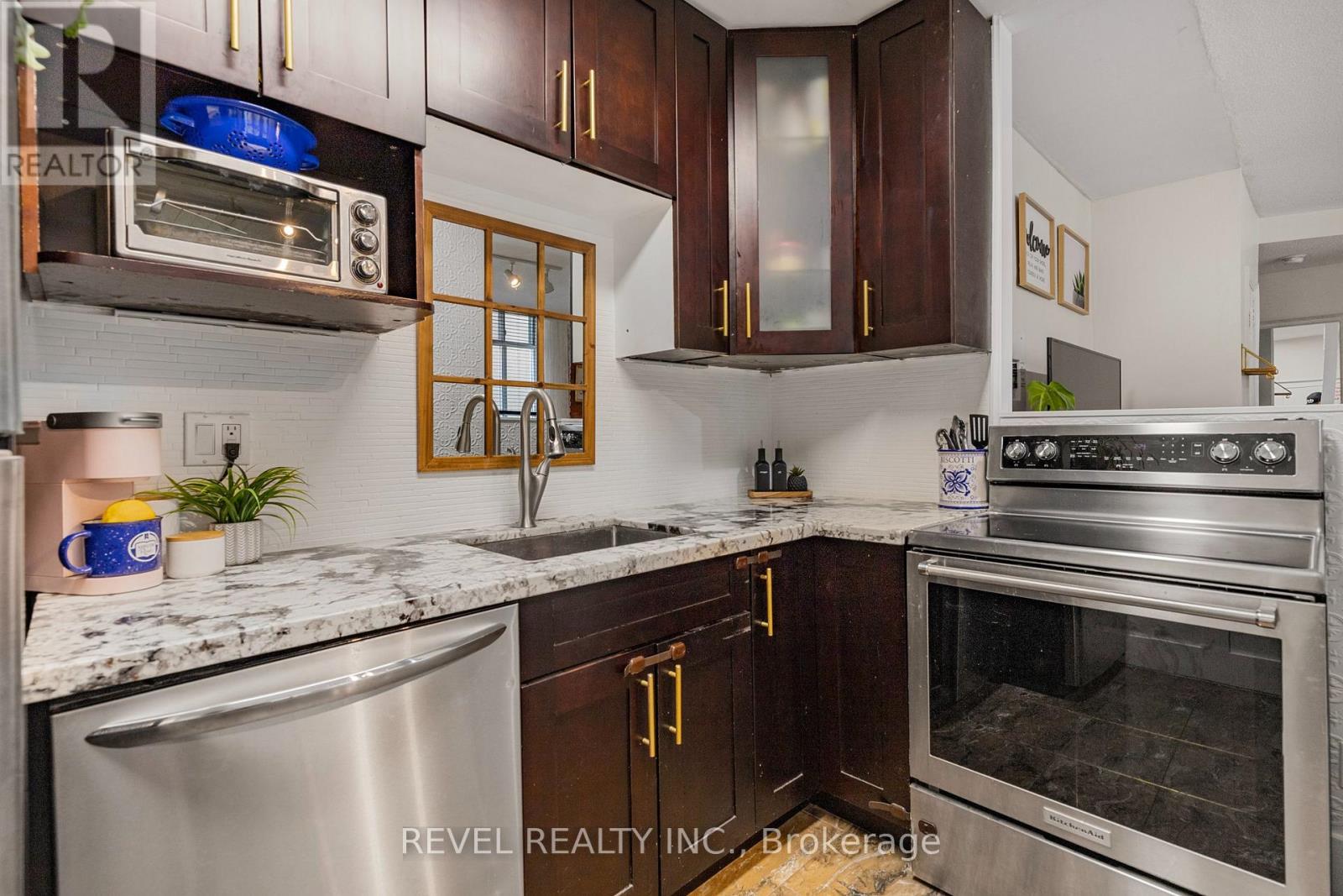 Photo 15 of 803 36 James Street S, Hamilton ON