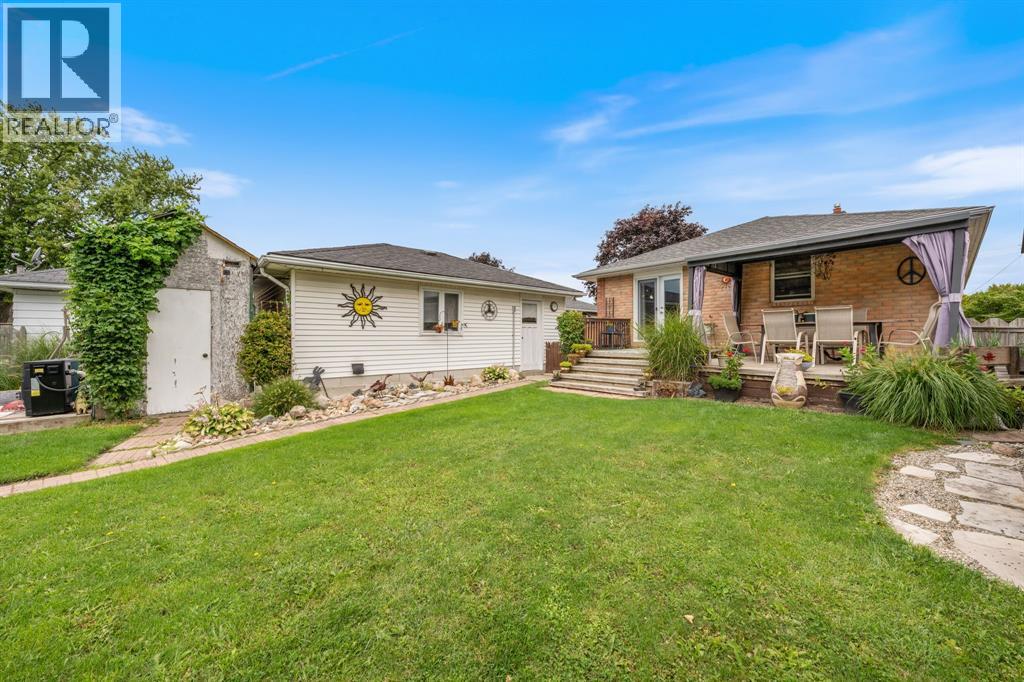 Photo 13 of 15 Lisgar Street, Sarnia ON