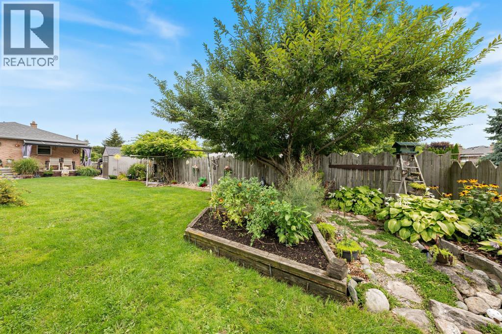Photo 15 of 15 Lisgar Street, Sarnia ON